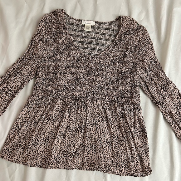 Urban Romantics Leopard Print Top - Picture 1 of 3